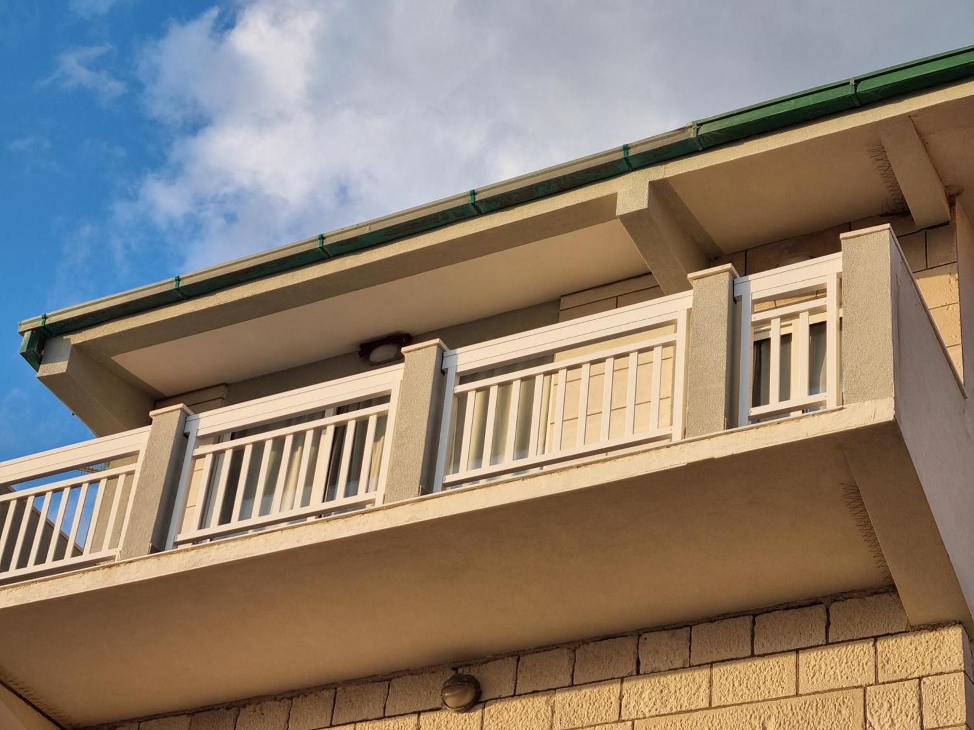 Apartmani Apollo - Drasnice Bilik gambar