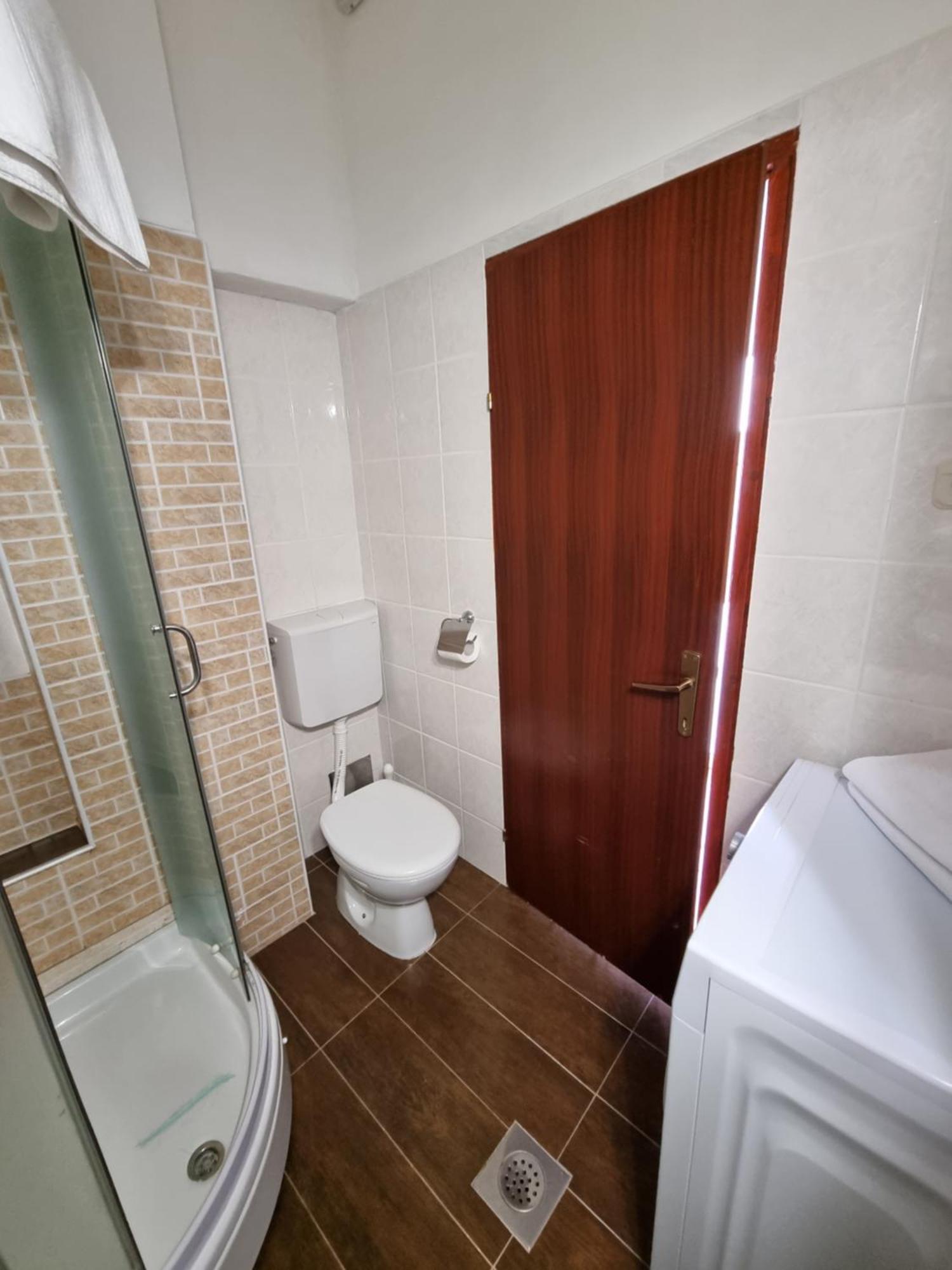 Apartmani Apollo - Drasnice Bilik gambar