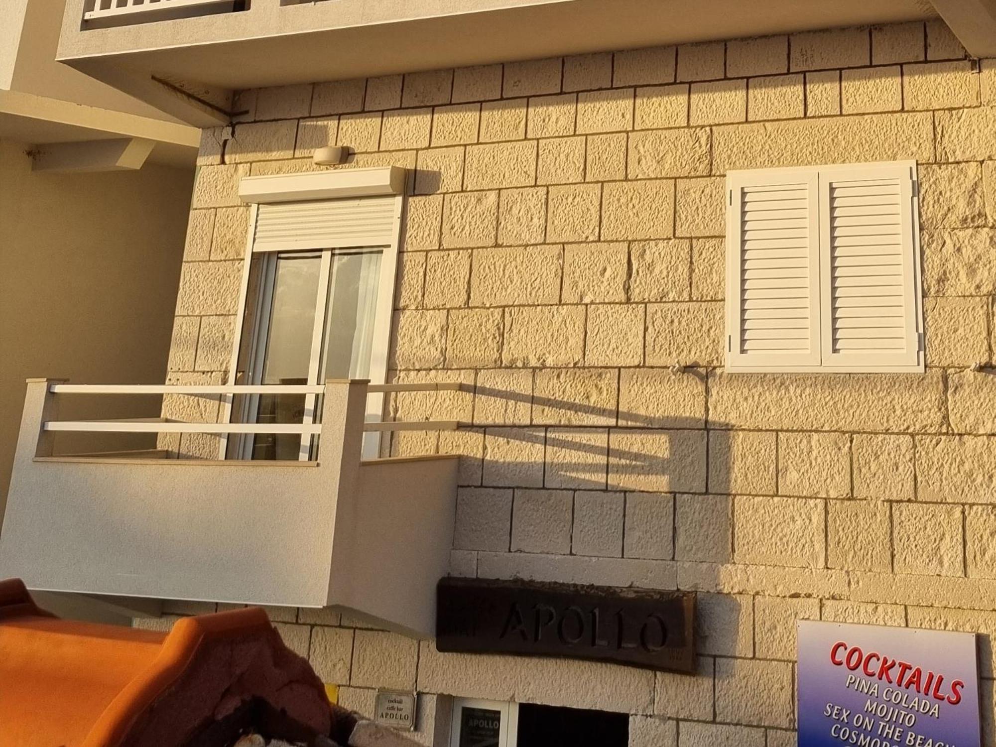 Apartmani Apollo - Drasnice Bilik gambar